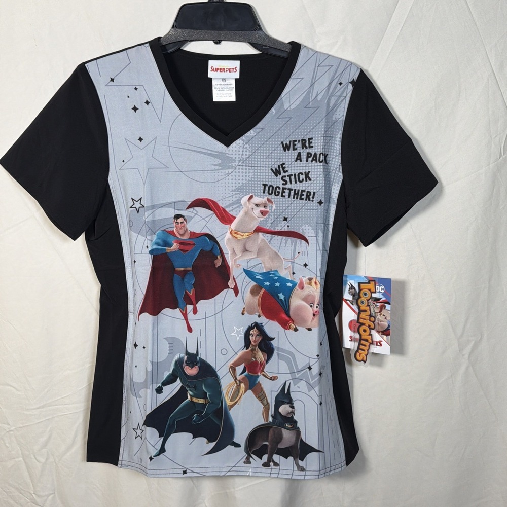 Tooniforms by Cherokee DC Super Pets Scrub Top Size‎ XS NWT